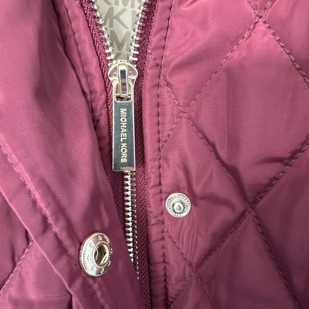 NWOT WOMENS MICHAEL KORS MAROON PUFFER COAT ZIP UP KNEE LENGTH W/ BELT & HOOD 1X - Picture 5 of 17